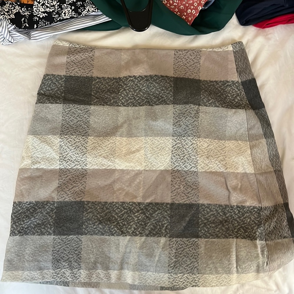 Plaid skirt - loft size 8